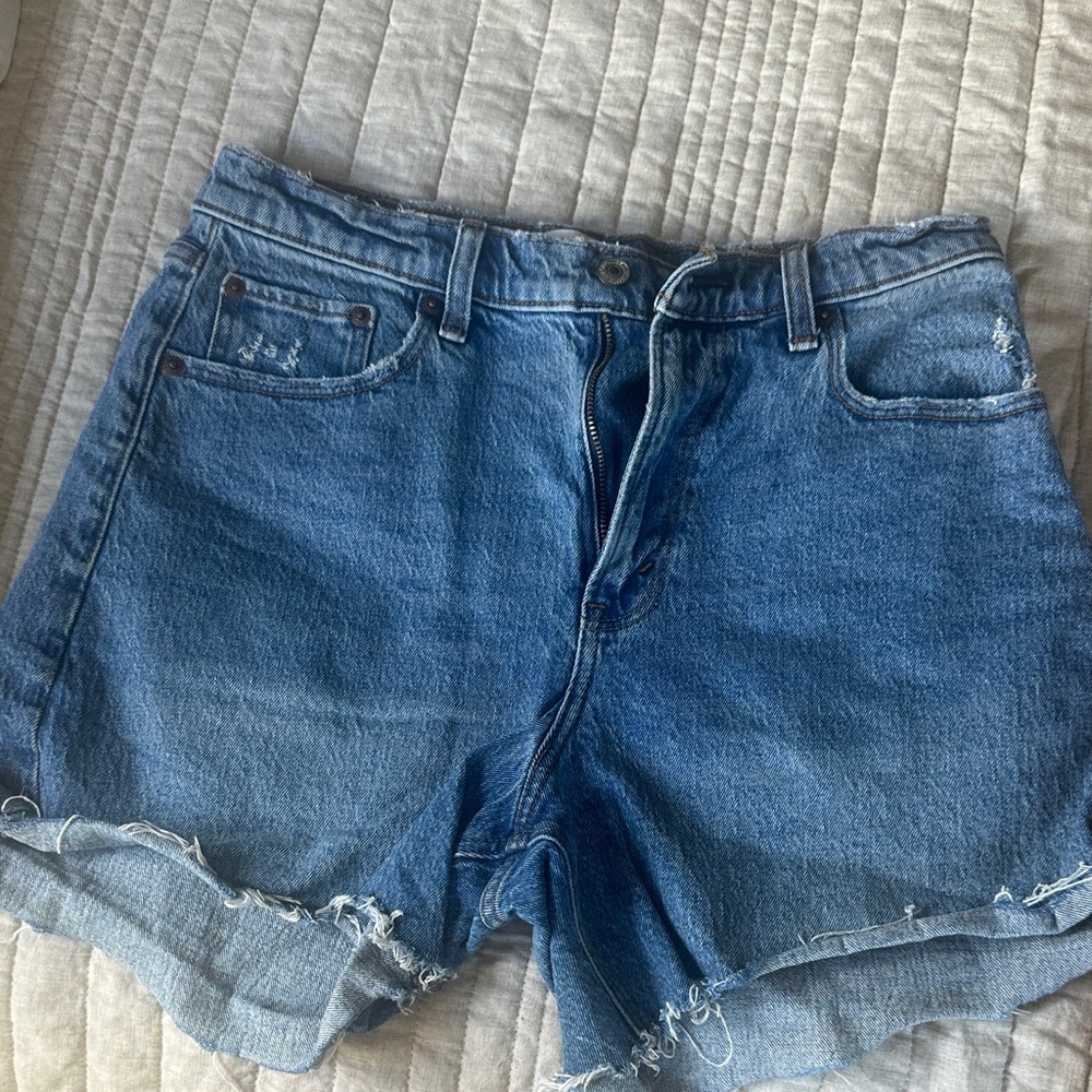 Abercrombie High Rise Dad Shorts